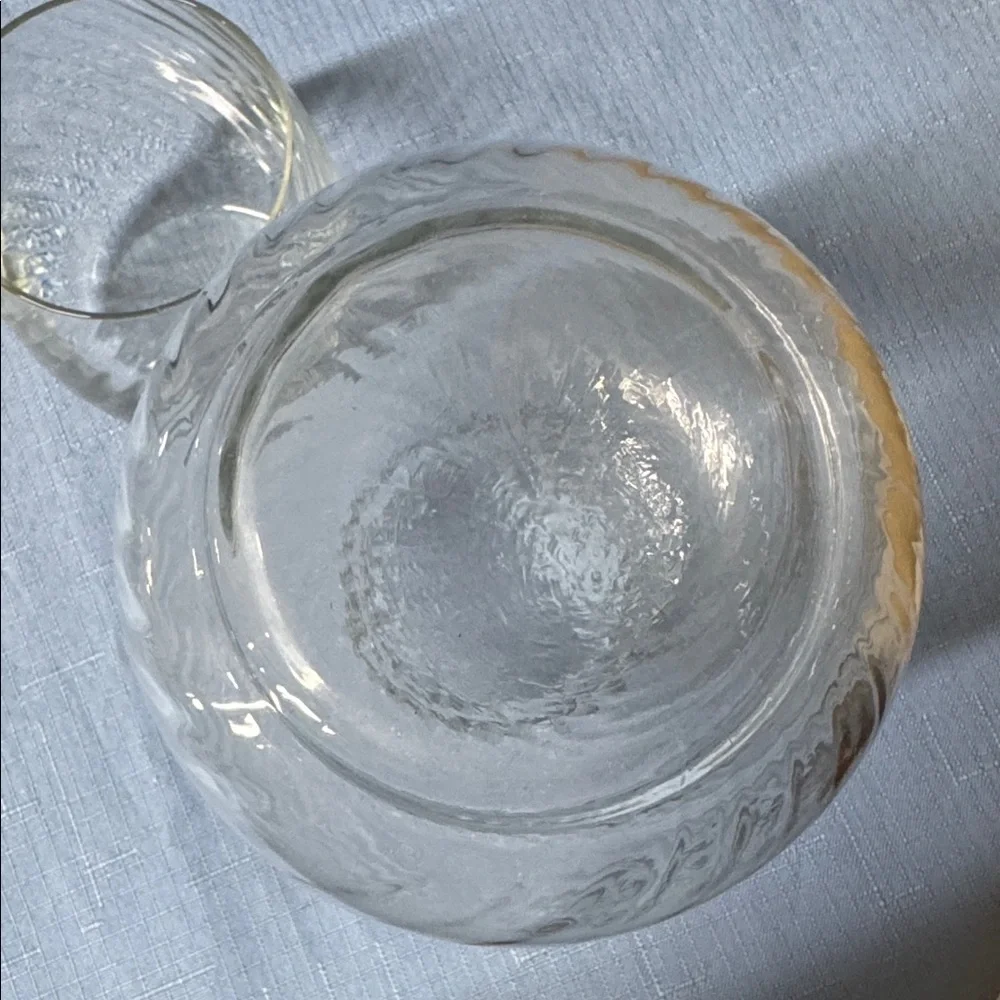 Clear Twisted Glass Vase - Home Kitchen